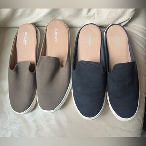 Women’s Old Navy Casual Slip-Ons in Black and Brown
